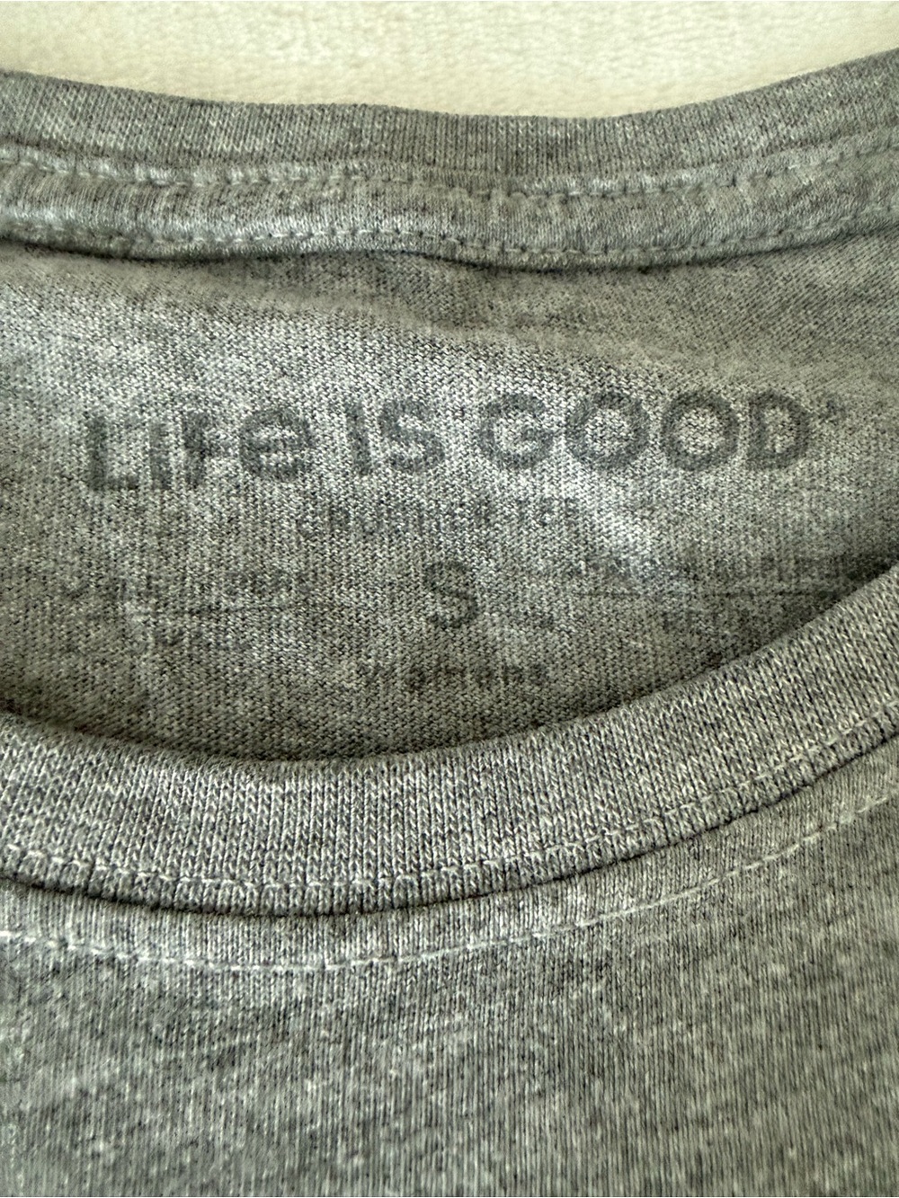 Life Is Good Beauty In All Directions Crusher Lite V Neck T Shirt Size Small E19 - Picture 3 of 6